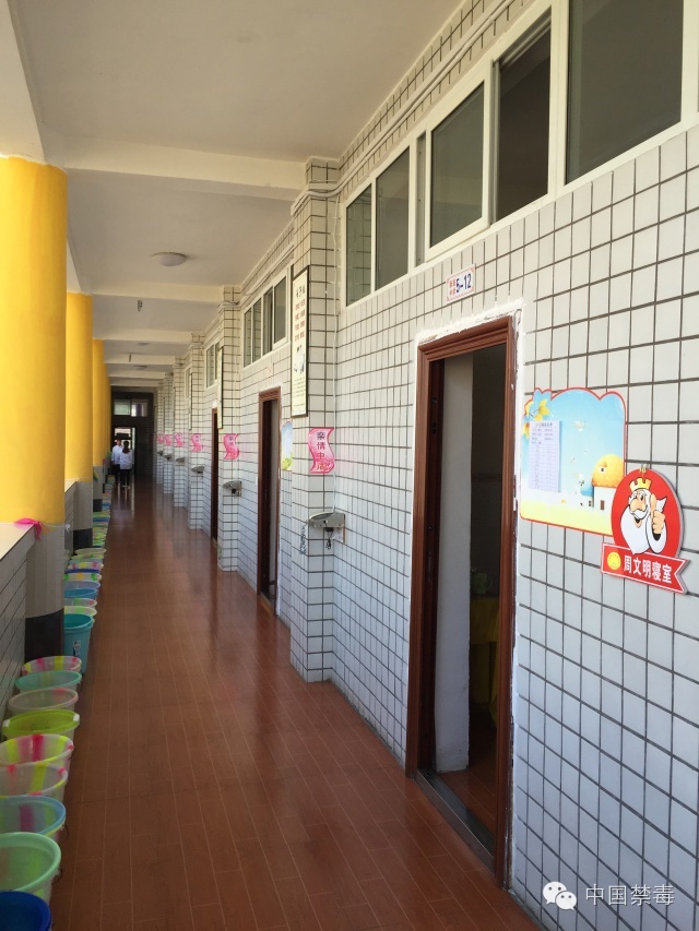 瀵掗棬鐣欏畧鍎跨鍦嗘ⅵ鍖楀ぇ,瀵掗棬鐣欏畧鍎跨琛ㄧ幇