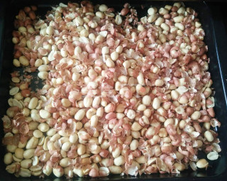 300克花生的牛轧糖配方比例,家庭版牛轧糖的做法及配方视频