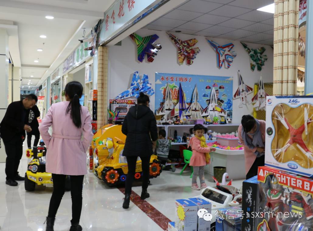 创业孵化基地大学生创客,创业孵化基地大学生