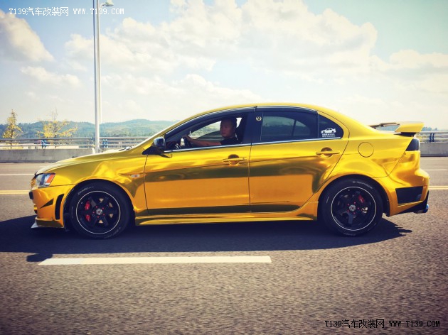 投稿最“基”情的小表弟，三菱翼神改装案例