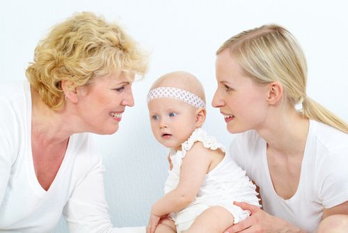 婆婆总爱插手管孙子的事怎么办,婆婆总是插手孩子怎么办