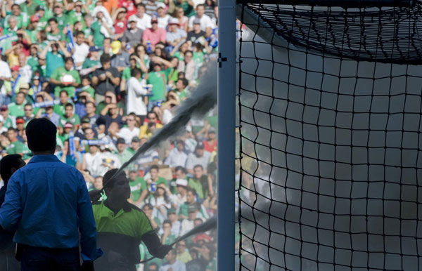 地震海啸火山暴风雷电,地震火山狂风