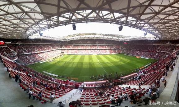 足球俱乐部助力,足球俱乐部力量训练