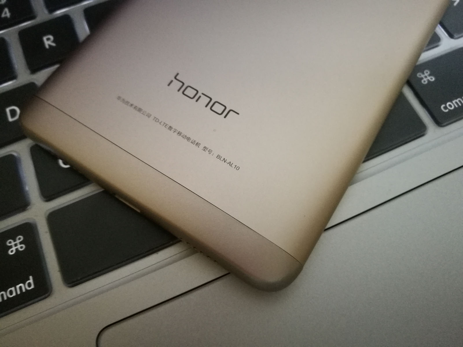 荣耀6x玩吃鸡怎么样,荣耀6x玩cf手游怎么样