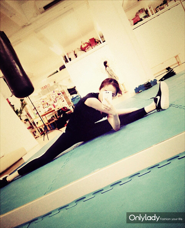 杨幂的素颜妆,杨幂的真实体重和身高