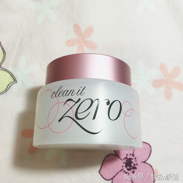 妆没卸干净涂水乳,妆没卸干净是什么感觉