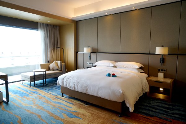 武汉依然繁华,武汉三个烟火气和浪漫的城市