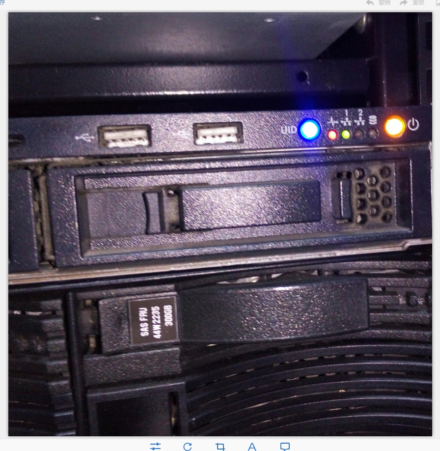 服务器消除故障灯的方法,服务器出现黄色告警指示灯