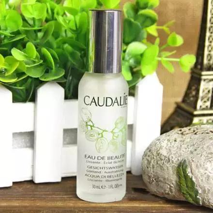 沈梦辰粉底液色号,沈梦辰推荐眼影色号