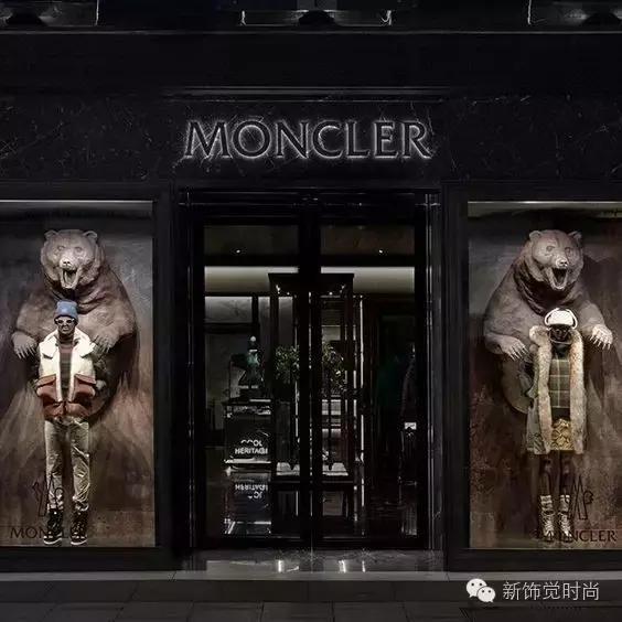 高级感户外橱窗,户外品牌橱窗