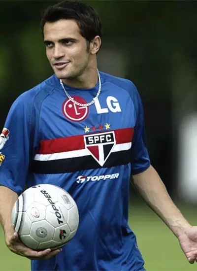 巴西脚法华丽的球星,巴西足球脚法如何练习