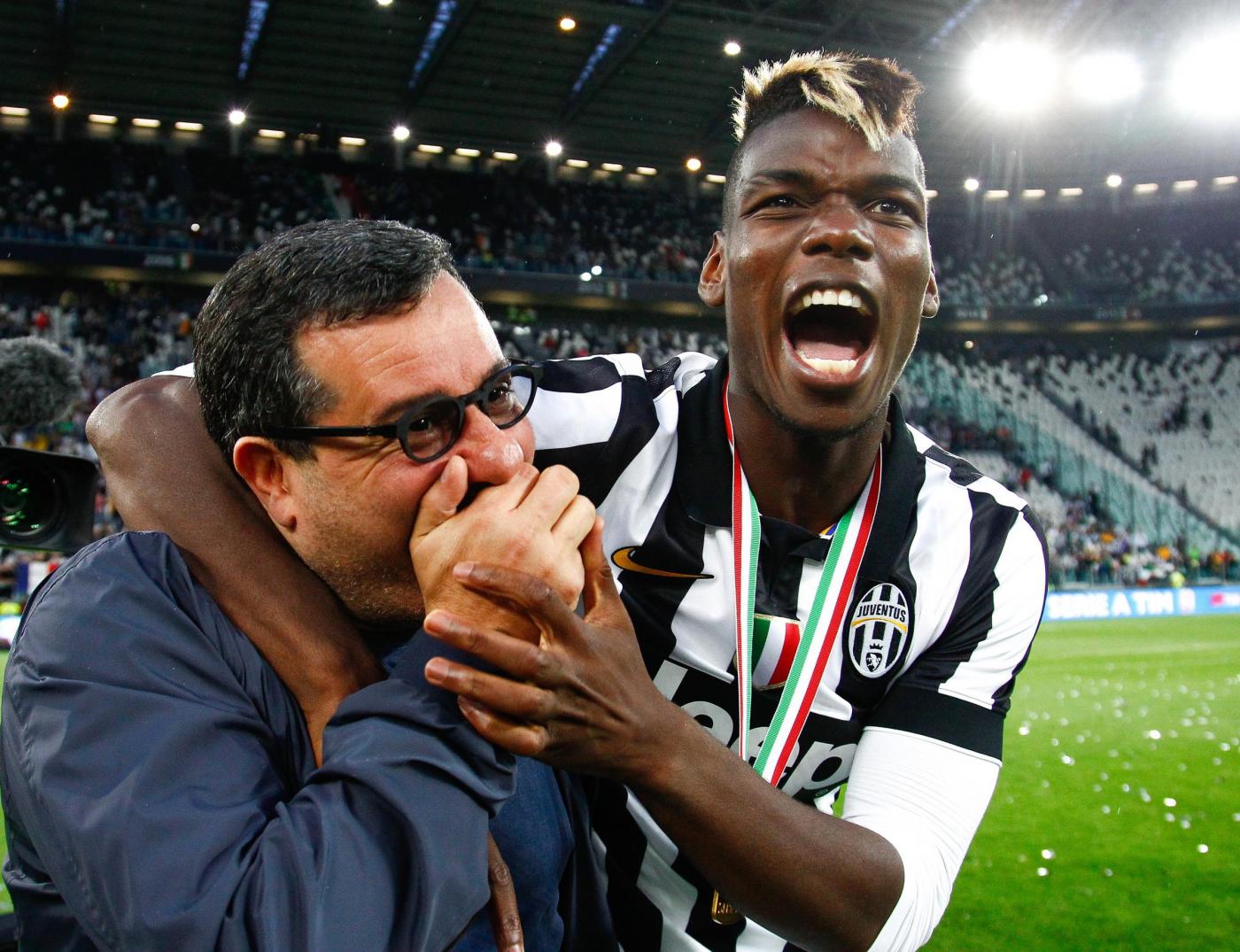 当足球经纪人居然这么肥!难怪里皮儿子干这个