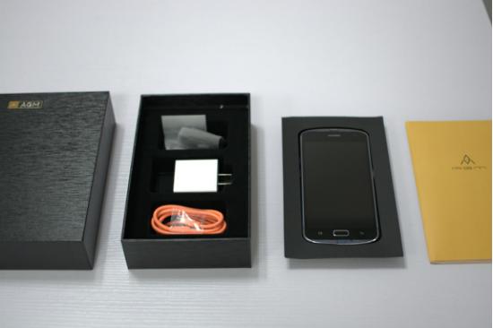 吴京专用手机玩吃鸡,agm手机吴京