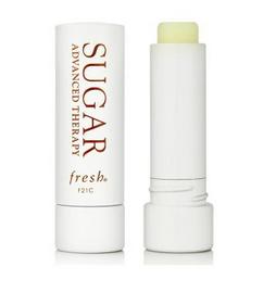 嘴唇起皮如何护唇,嘴唇干裂起皮没有唇膏解决方法