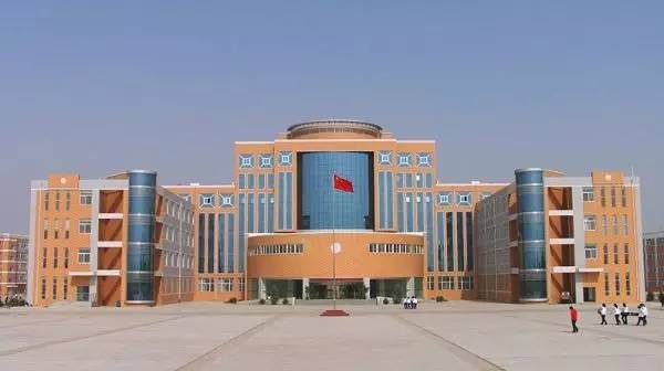 体育锻炼对于学生的意义,夏天对于学生的积极意义