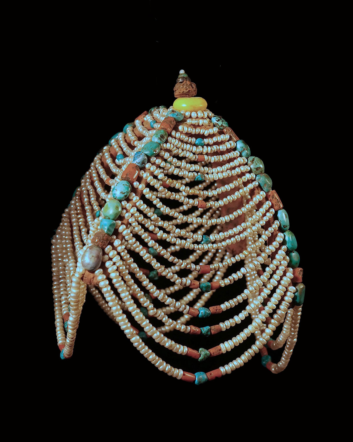 慈禧太后最漂亮的珍珠凤冠图片,万历皇帝的金丝皇冠被卖外国了吗