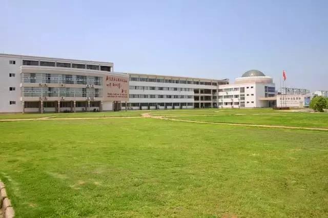 号称最难进的大学,武汉升学的贵族学校