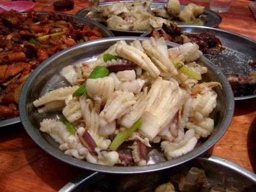 台湾明星婚宴都啥，菜色比拼看看我们农村婚宴吃什么