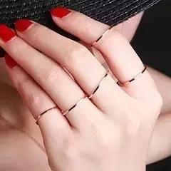 时髦的人就连手指也时髦｜关节戒推荐