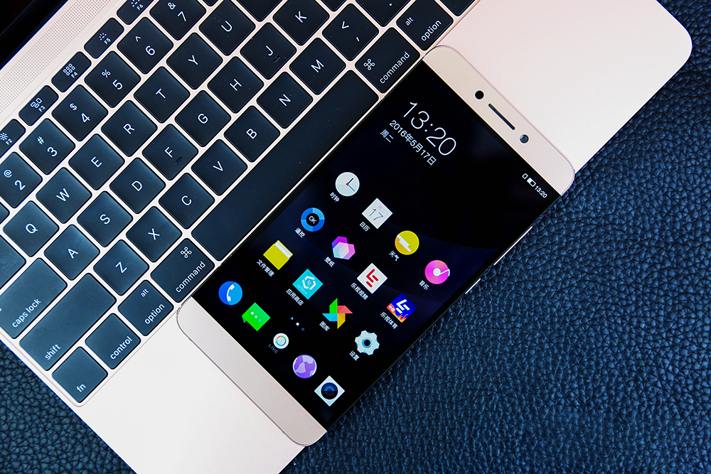 卡顿和发烫比较少的手机推荐,手机卡顿反应慢发热