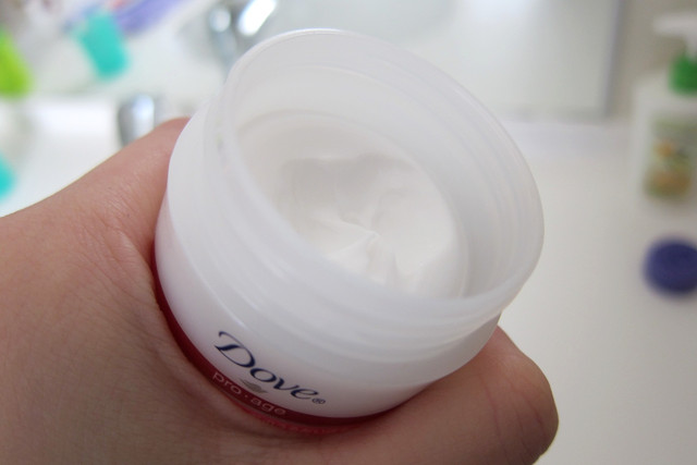 长闭口粉刺用什么卸妆产品,长痘痘和粉刺适合用什么卸妆产品