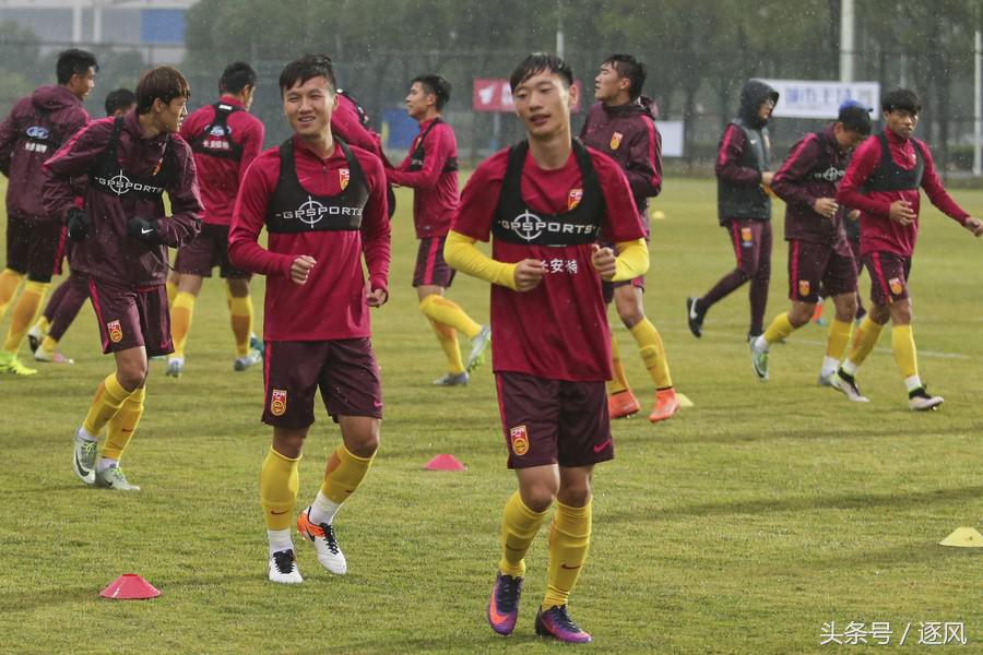 u22足球赛墨西哥对中国直播,越南u23足球比赛直播时间