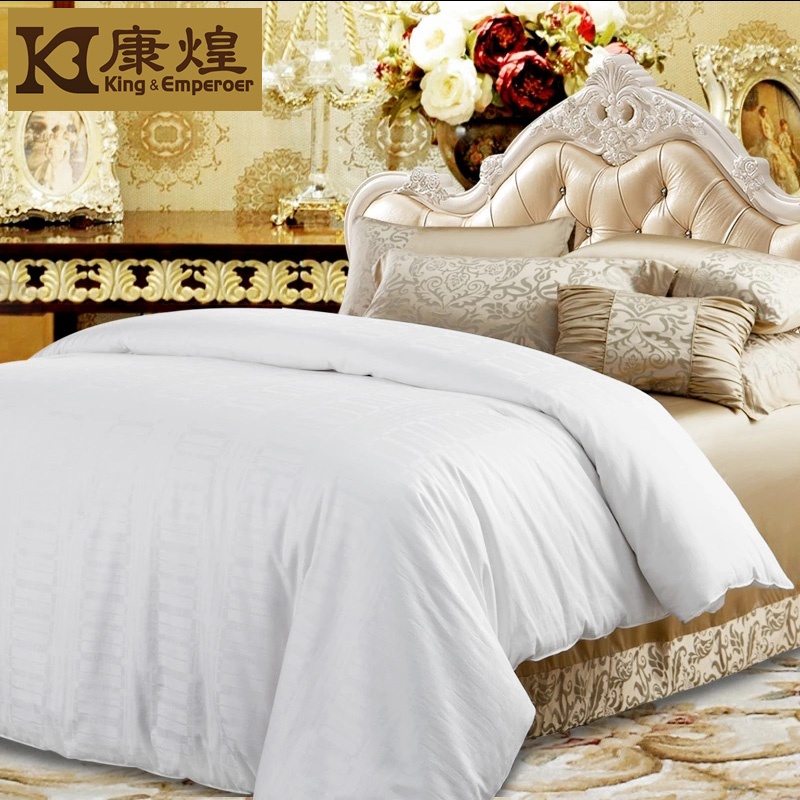 蚕丝被不蓬松了如何处理,蚕丝被能晒吗