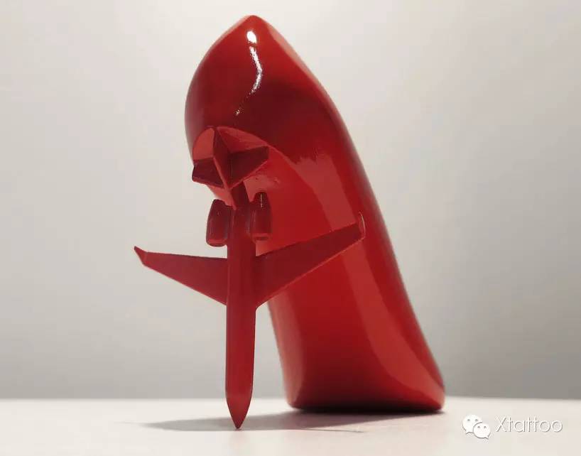 给前女友设计高跟鞋,丈夫为妻子设计高跟鞋