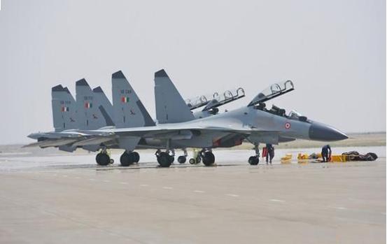 俄罗斯若还简配*器武**忽悠中国，未来将被拒绝