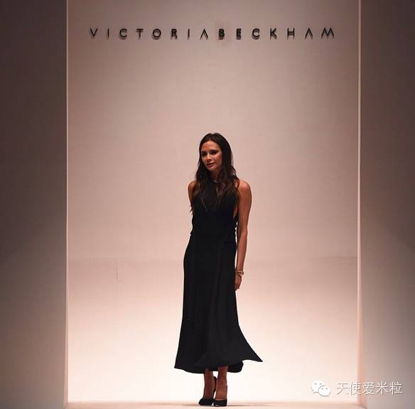 贝克汉姆一家度假最新,贝克汉姆一家六口颜值逆天