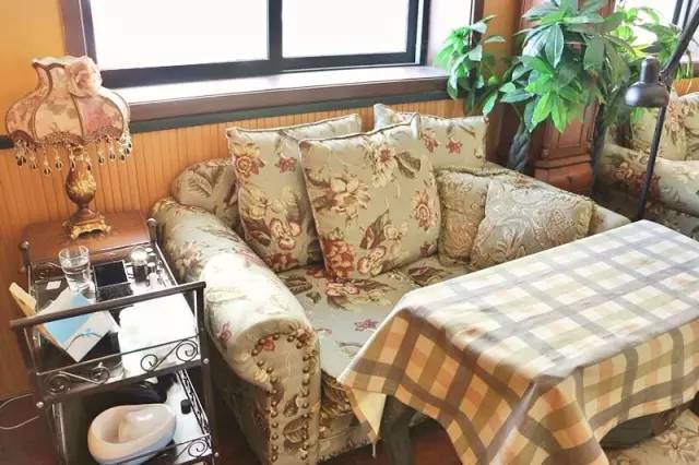 美甲店铺推荐便宜又好看,又便宜又好看的美甲店