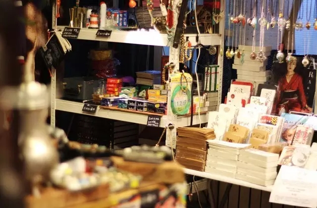 为了不让你轻易找到,他们开了这样一家隐市小店