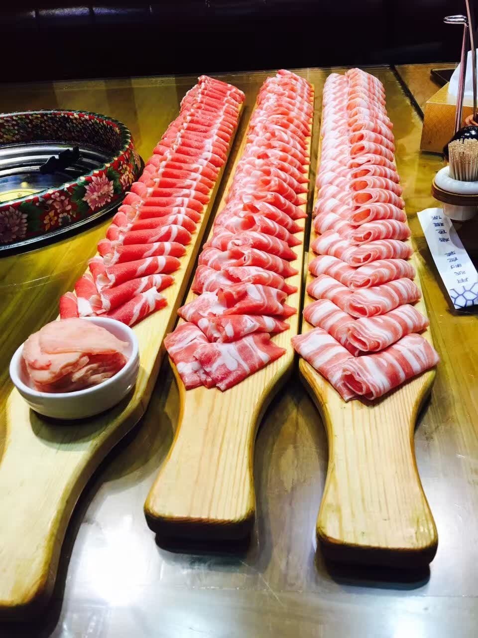 从今天起，全北京的火锅局我们都包了！