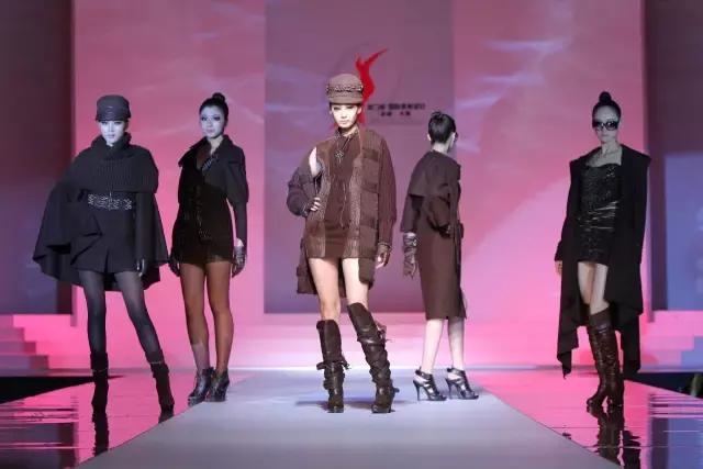 每年服装产值50000000000元以上，虎门为啥这么牛