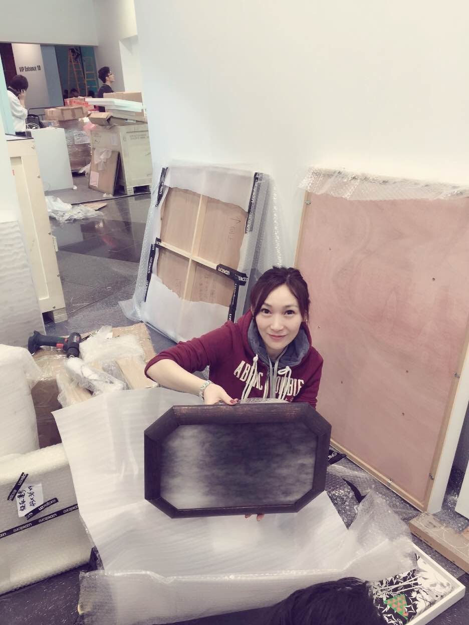 为了了解什么是好物,她3年时间把自己家所有家具摆设换了3遍