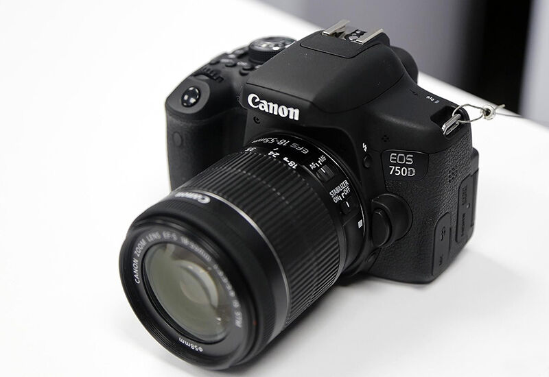 微单选索尼还是富士,微单和单反谁性价比高一点