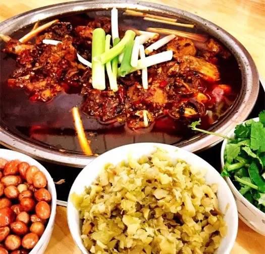 正是吃辣好时候这12家辣到你流眼睛水的老店店你敢来吗？