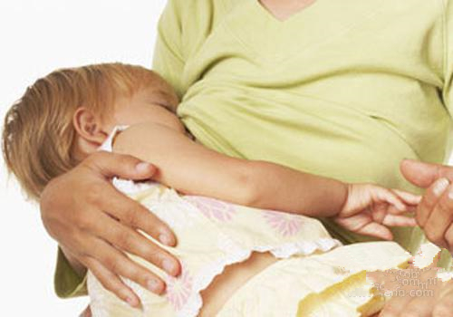 一般产后几天奶水充足,四个月奶水不足吃什么下奶最快