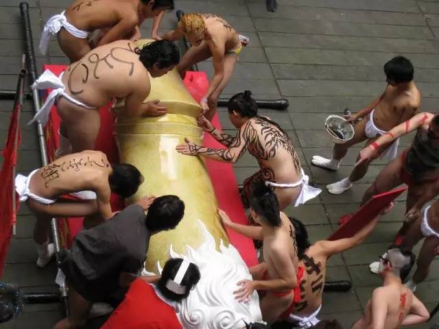 还有什么能比日本武藏野美术大学更疯狂？