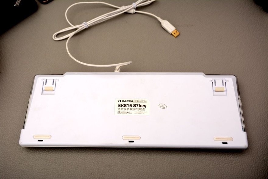 难得有个薄的机械键盘，颜值担当的达尔优EK815开箱