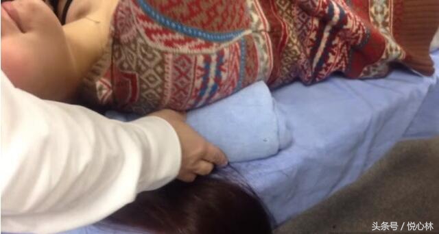 5秒缓解颈肩酸,日本缓解颈椎的膏药