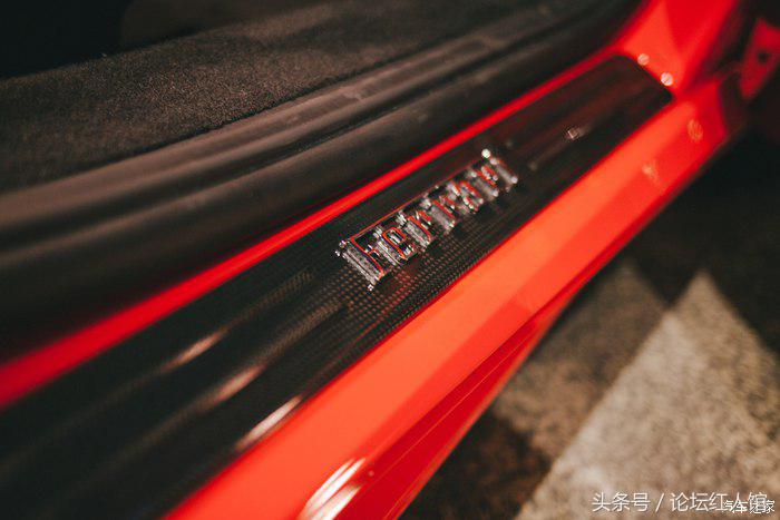 法拉利488评测重装上阵,法拉利488拆车视频