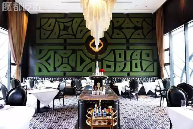 十一月私房餐厅,十一月份的餐厅