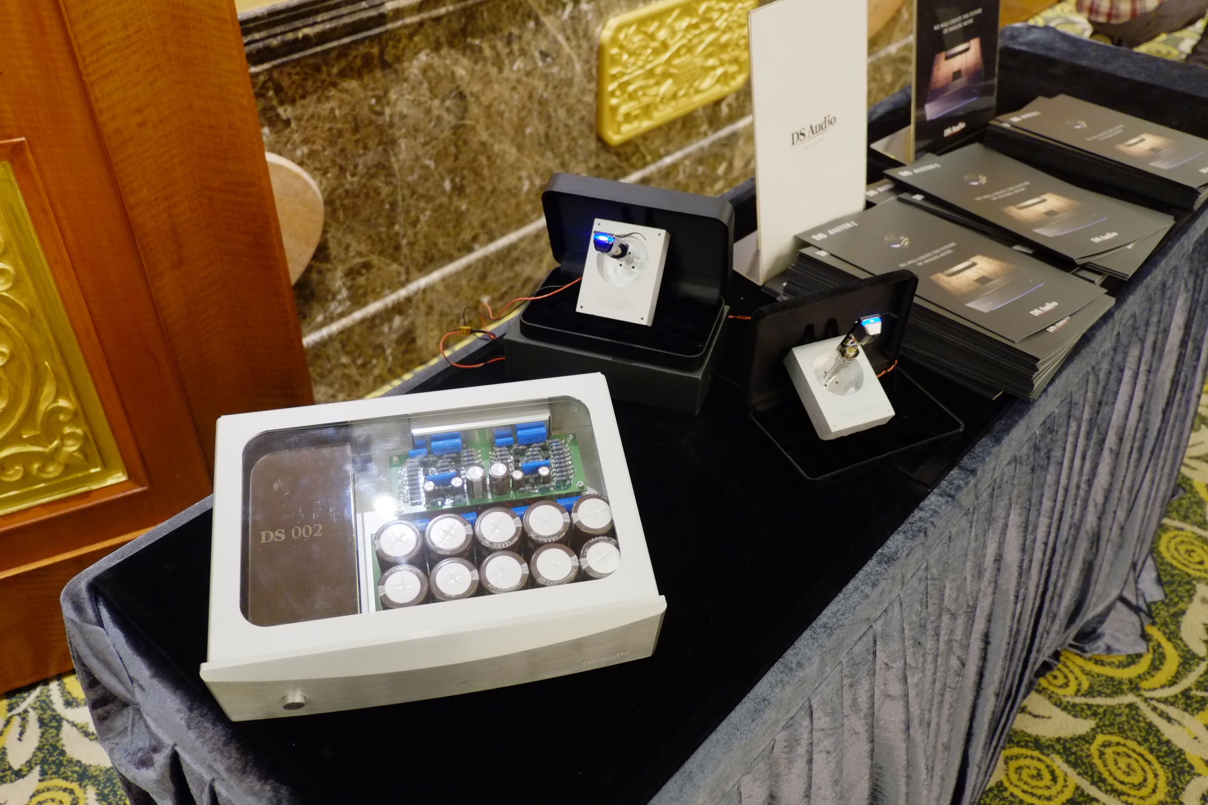 世界顶级音响博览会,世界顶级汽车音响展