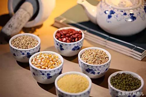 脸上长斑怎么办六个祛斑小妙招,脸长斑有什么方法祛斑