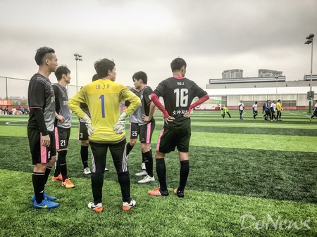 一战成名游族足球队怒斩双冠