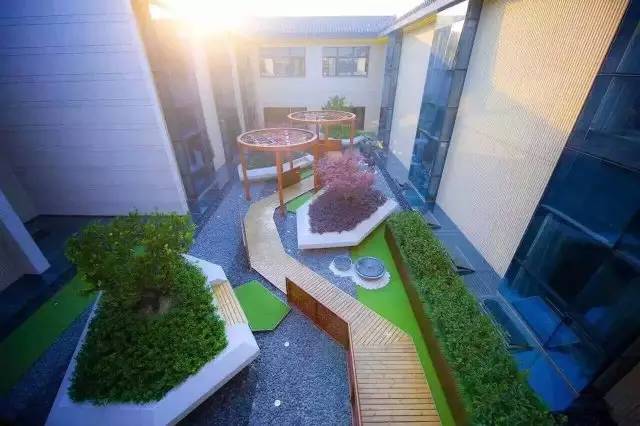 桔子水晶怎么样,全季酒店跟桔子水晶哪个档次高