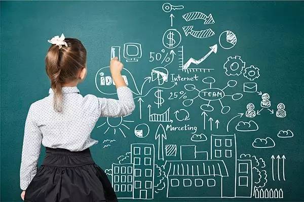 看了这张照片我才知道,老师对学生的爱,是如此细水无声!|特别关注