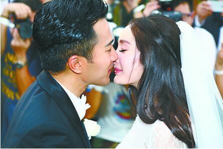 盘点明星婚礼上的尴尬事,明星豪华婚礼背后