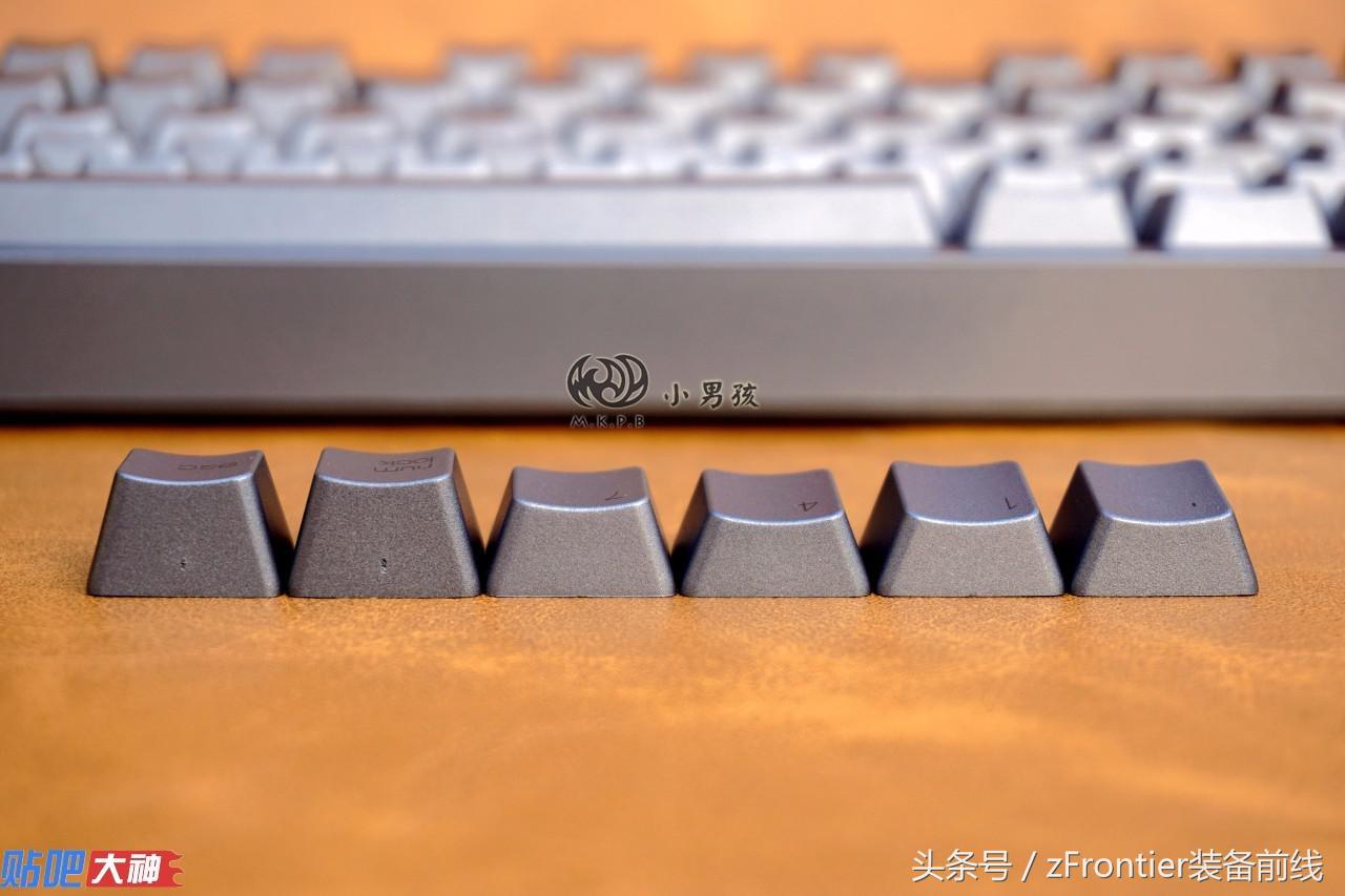 硬糖机械键盘classic评测,雷迦机械键盘评测